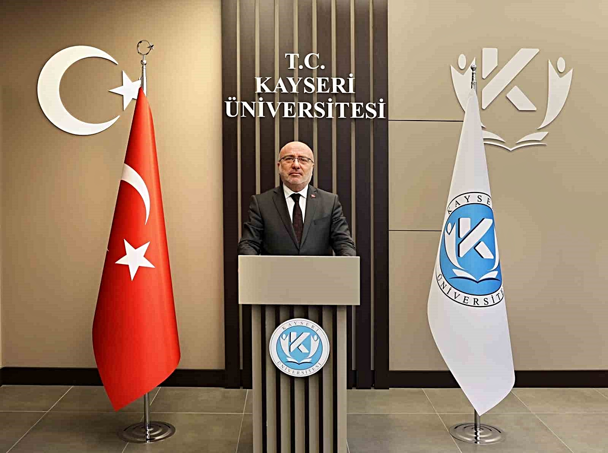 KAYÜ Rektörü'nden Mevlid Kandili Mesajı
