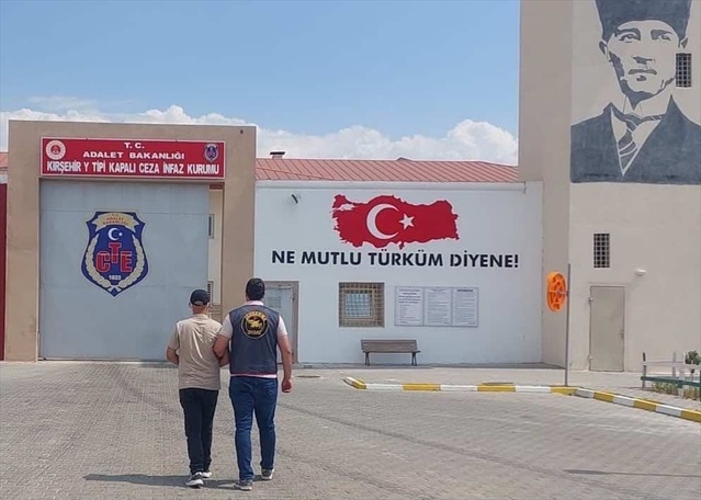 Firari Hükümlü Kırşehir'de Yakalandı
