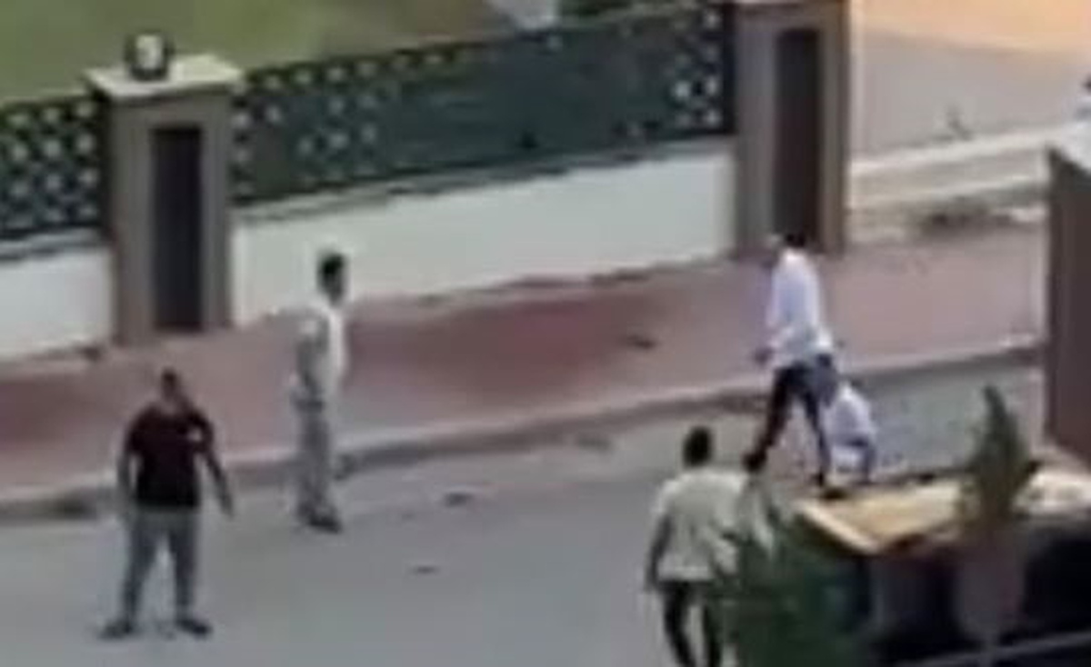 Yeni Parti Milletvekili Bıçaklandı, Keleş İhraç Edildi