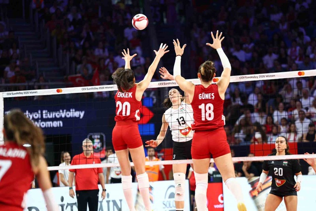 Milli Takım Macaristan'ı 3-0 Geçti