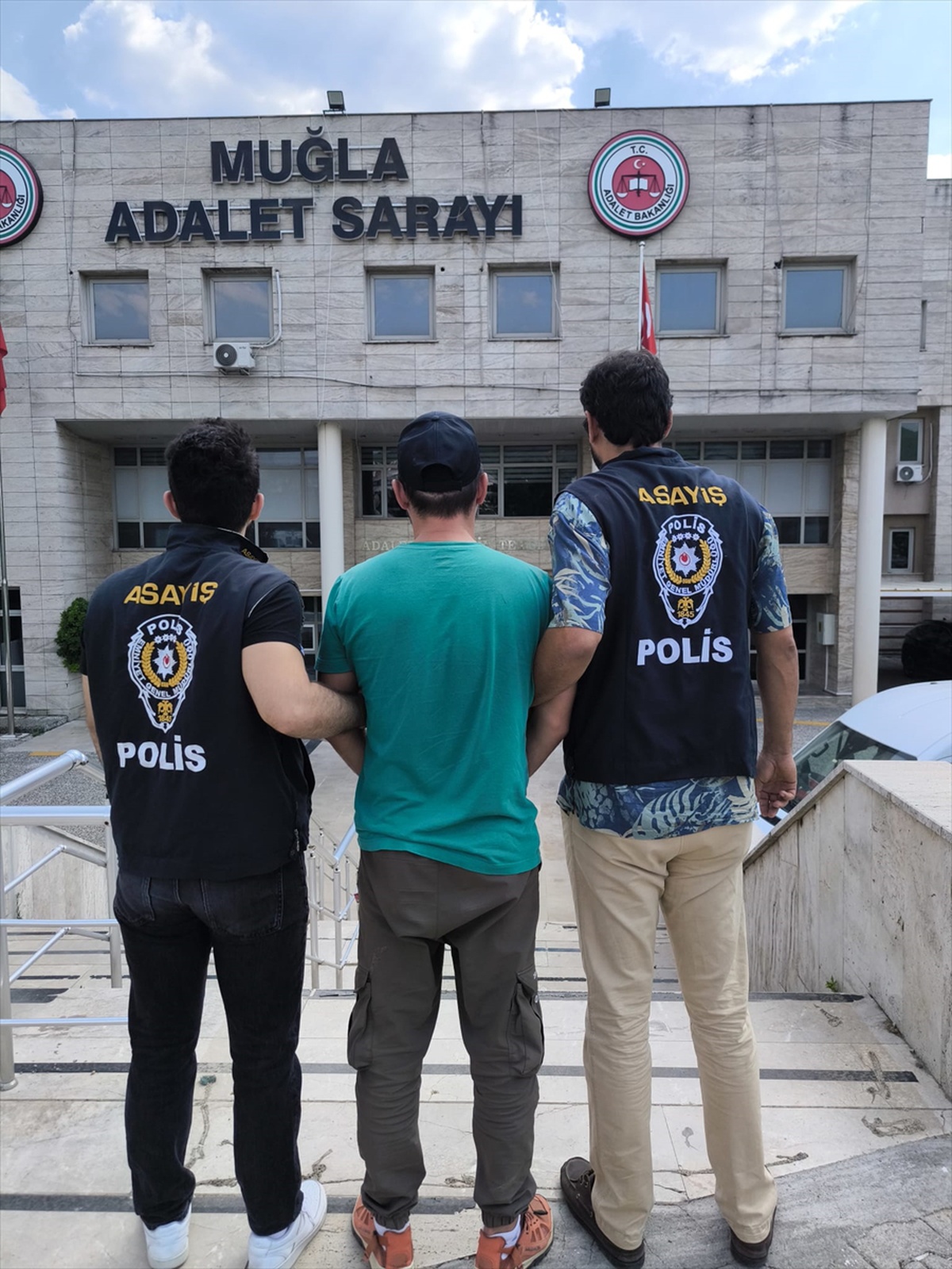 Firari Hükümlü Muğla\'da Yakalandı