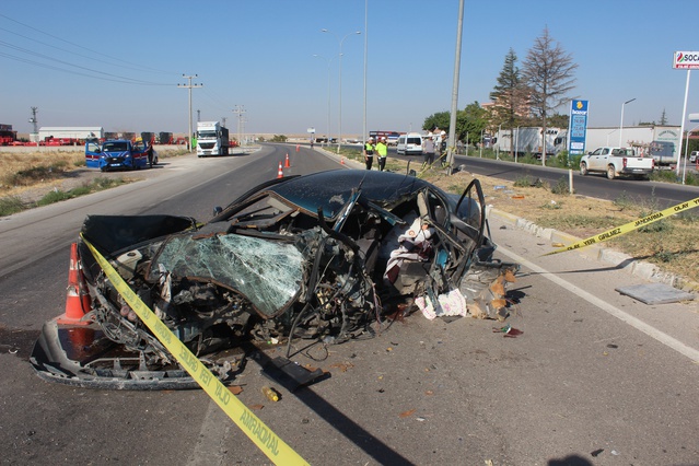 Aksaray'da Trafik Kazası: İki Ölü