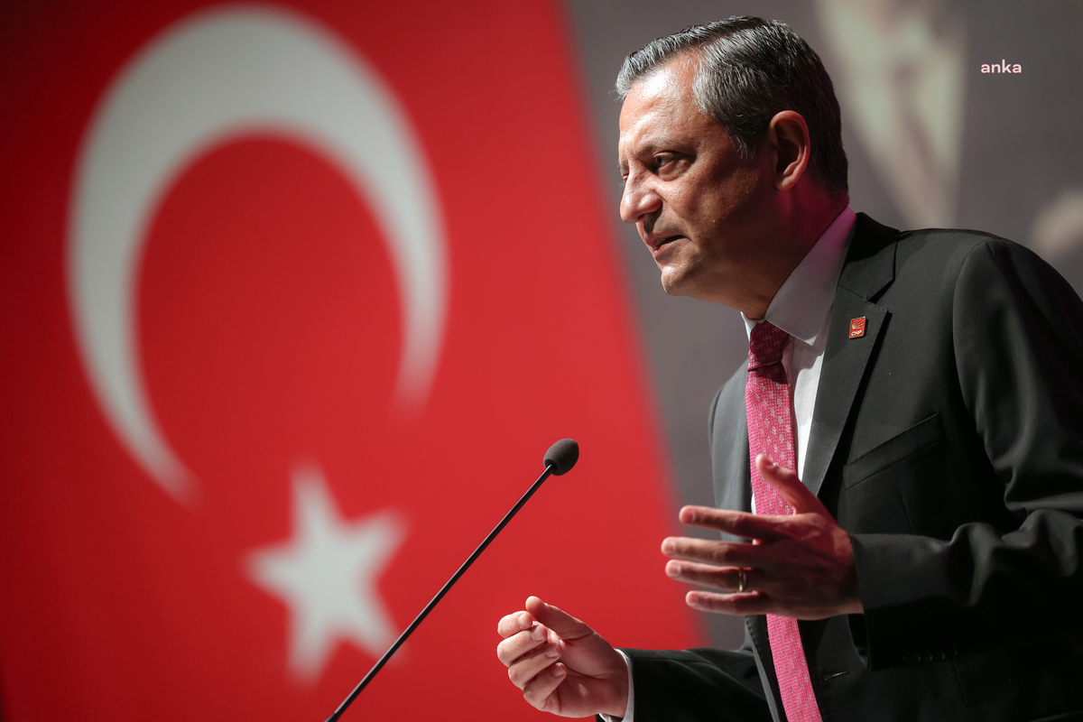 Özel'den Mevlit Kandili mesajı: Huzur, barış ve adalet