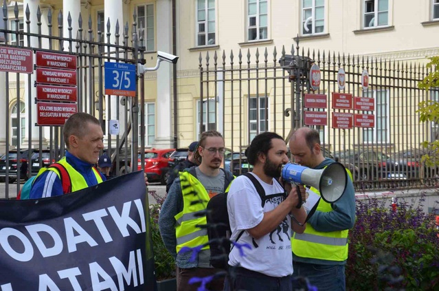 Varşova'da Yabancıların İkamet Protestosu