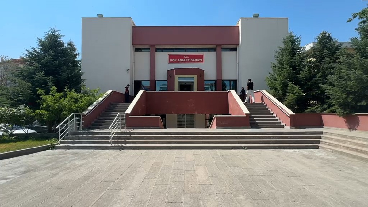 Bor'da Silahlı Kavga: 2 Yaralı, 1 Tutuklu