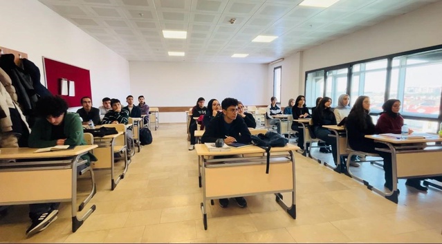 Sivas'ta 153 Öğrenci Üniversiteyi Kazandı
