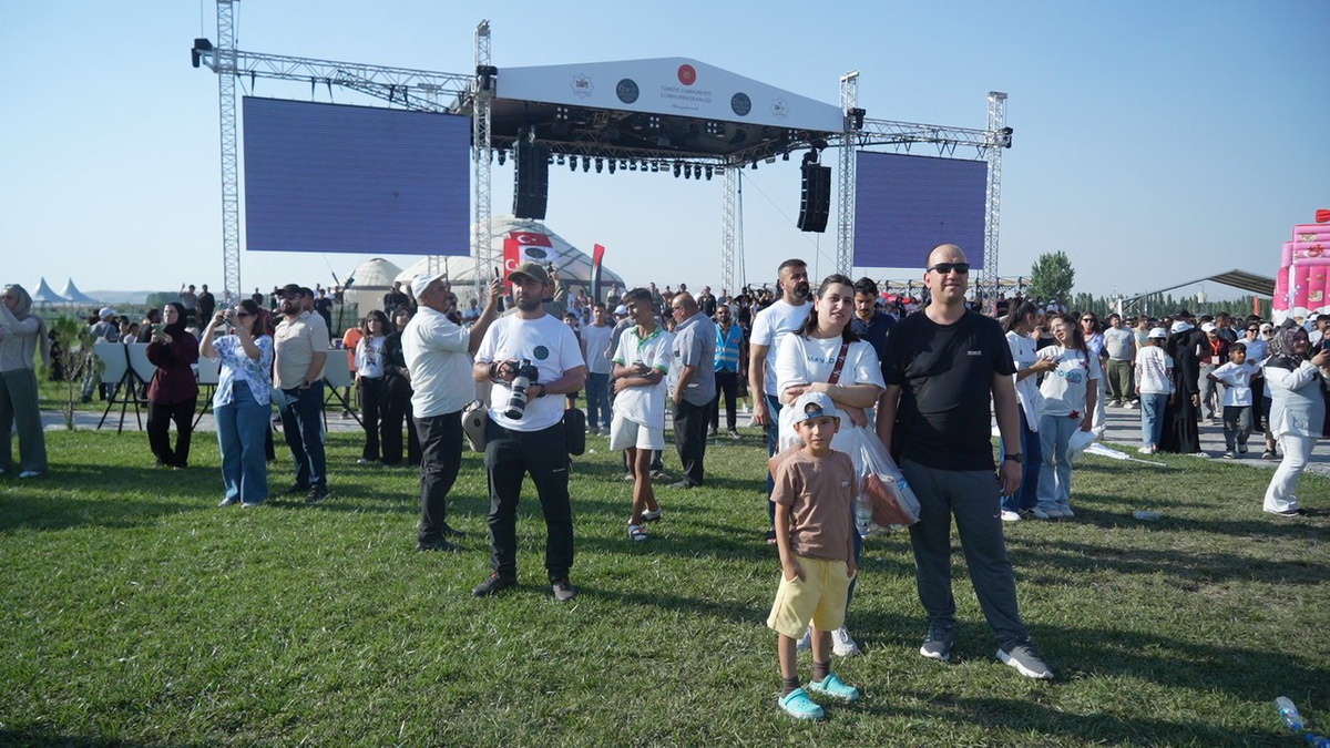 Malazgirt'te SOLOTÜRK Gösterisiyle Coşku Dolu Anlar