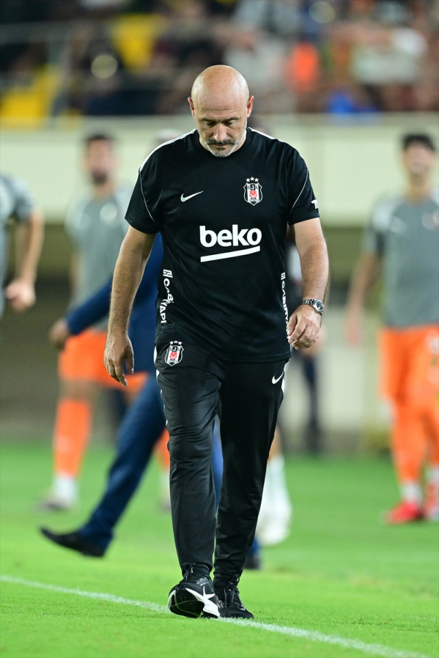Vincenzo Italiano, takımının sıkıntısına dert yandı