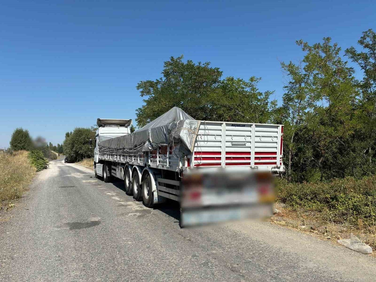 Afyonkarahisar'da Göçmen Kaçakçılığı Operasyonu