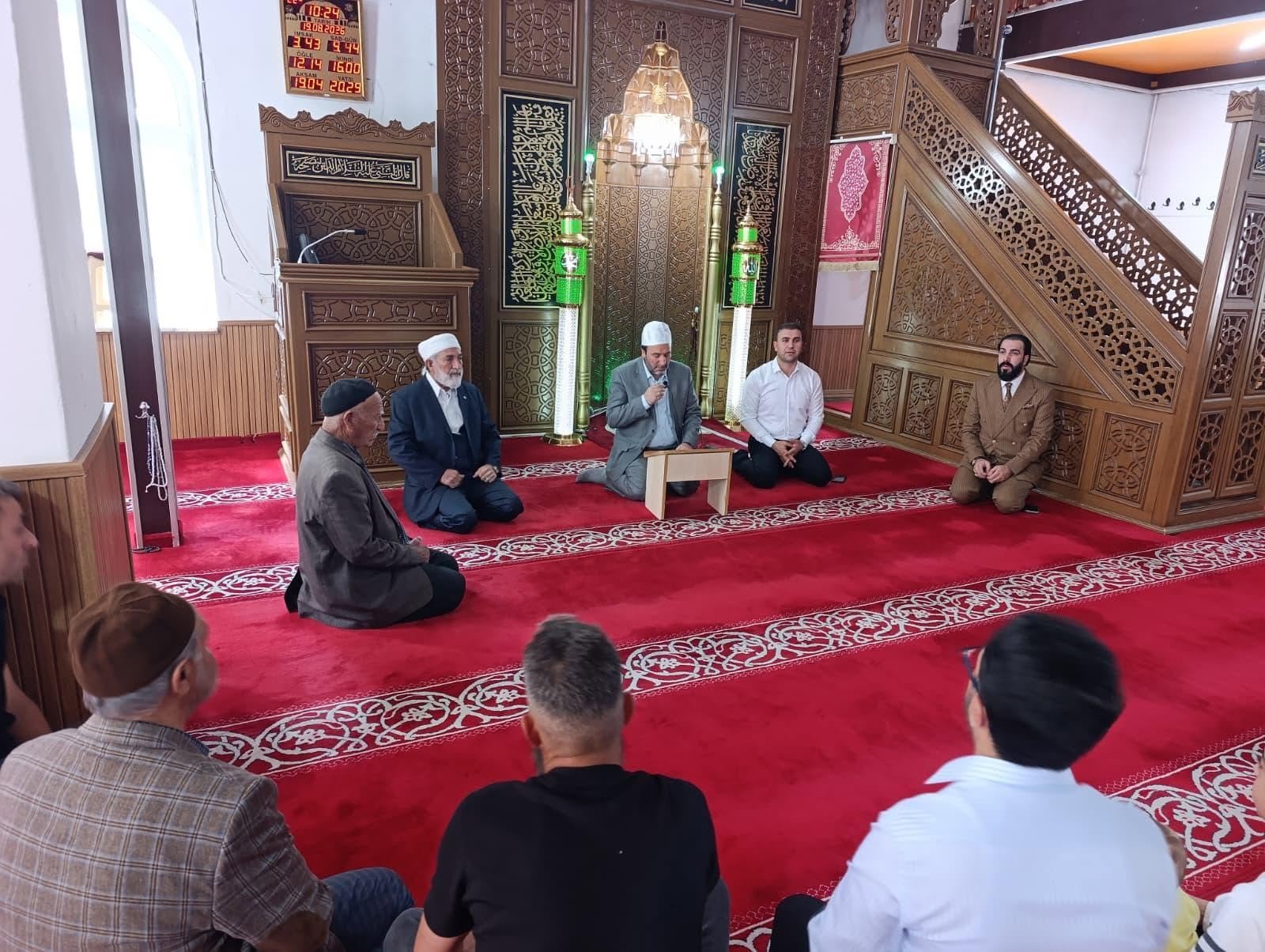 Diyadin'de Umre Adaylarına Bilgilendirme Semineri