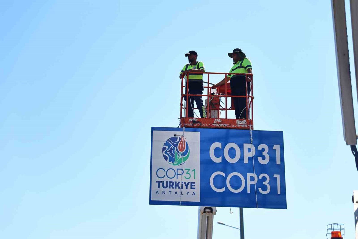 Antalya’nın yolları COP31 İklim Zirvesi’ne hazırlanıyor