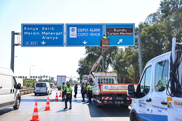 COP31 İçin Yön Levhaları Montajı Başladı