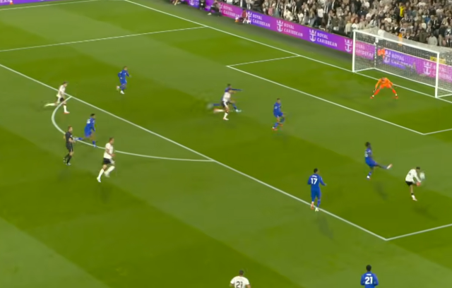 Bu lig bambaşka! 30. saniyede gol atıp derbiyi kazandılar