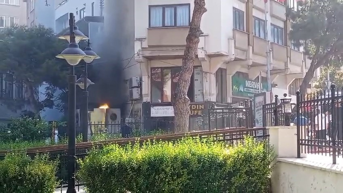 Karacabey'de Elektrik Trafosunda Patlama
