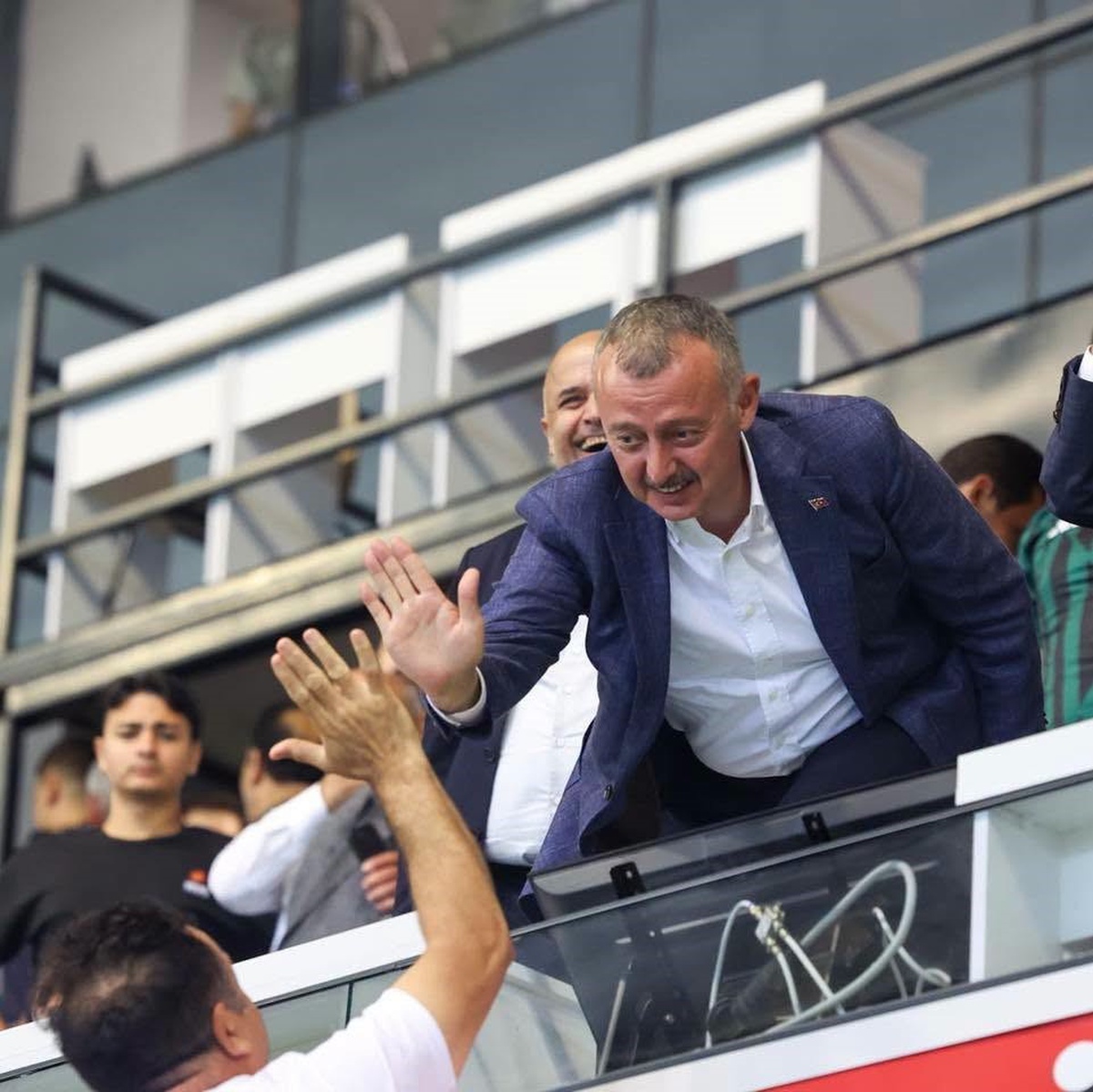Büyükakın’dan galibiyet tebriği: 'Her hafta daha iyi olacağız'