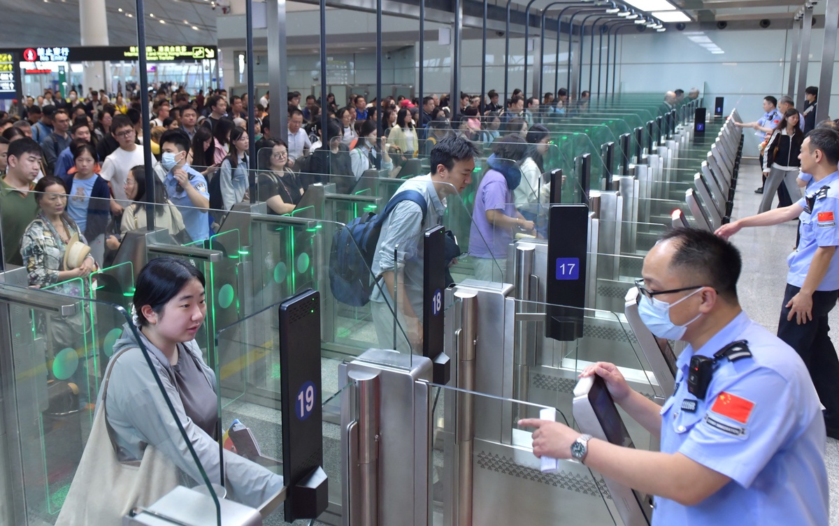 Beijing'de Seyahat Sayısı %9 Artarak 15 Milyonu Aştı