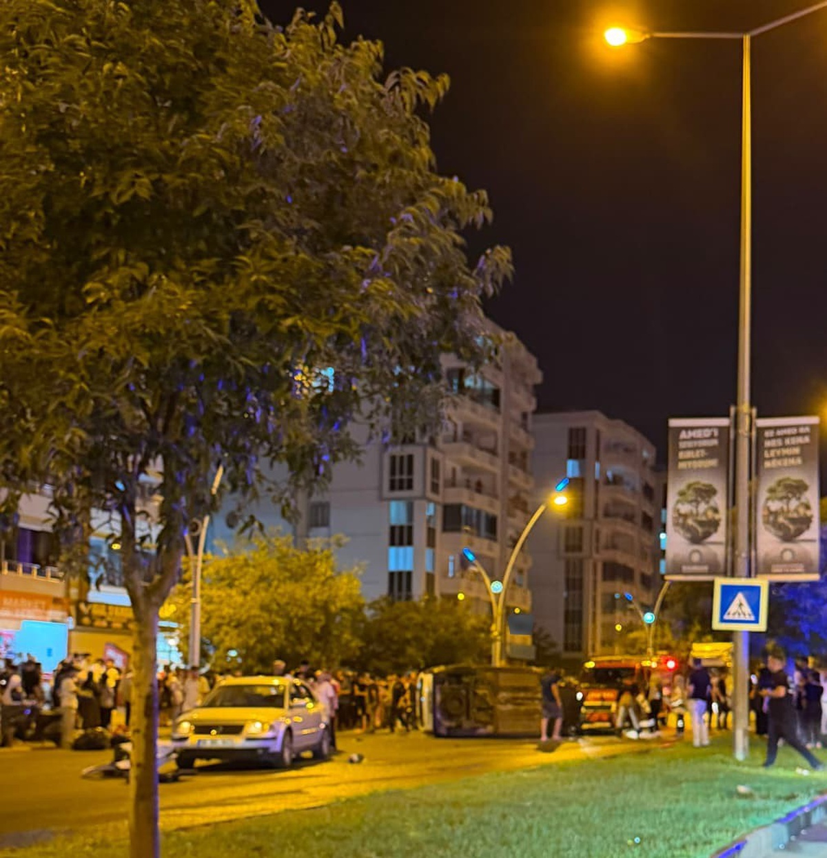 Diyarbakır'da Trafik Kazası: 3 Yaralı