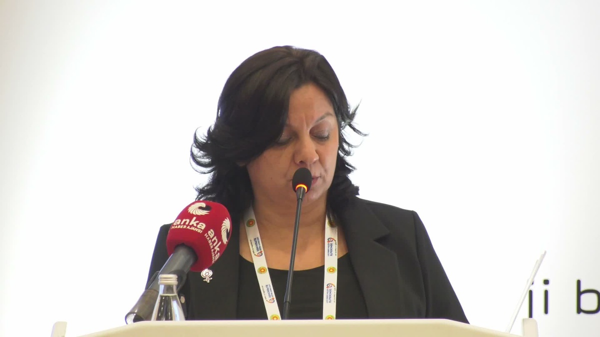 Eğitim Sen'den Ana Dilinde Eğitim Vurgusu