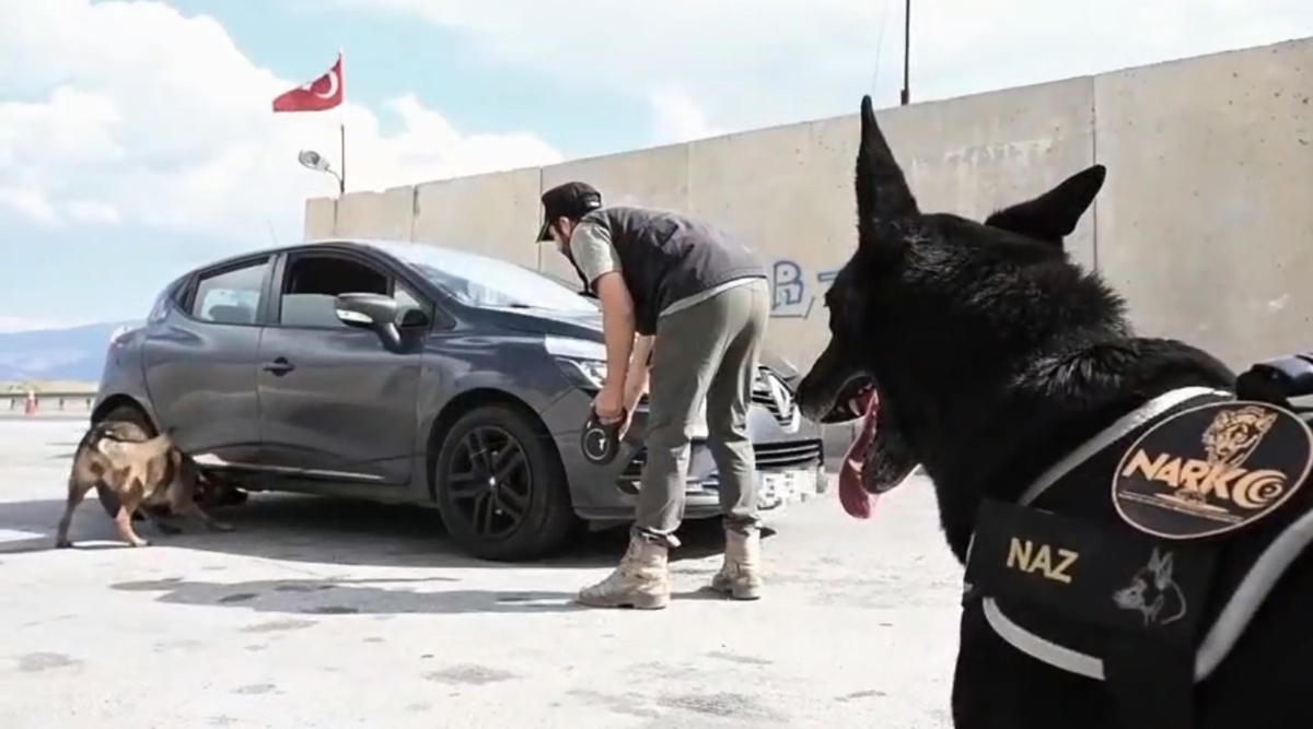 Naz, Narkotik Köpeği Emekliye Ayrıldı
