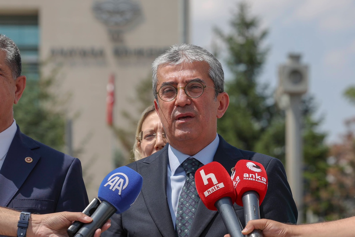 Yeni Parti AYM'ye Başvurdu