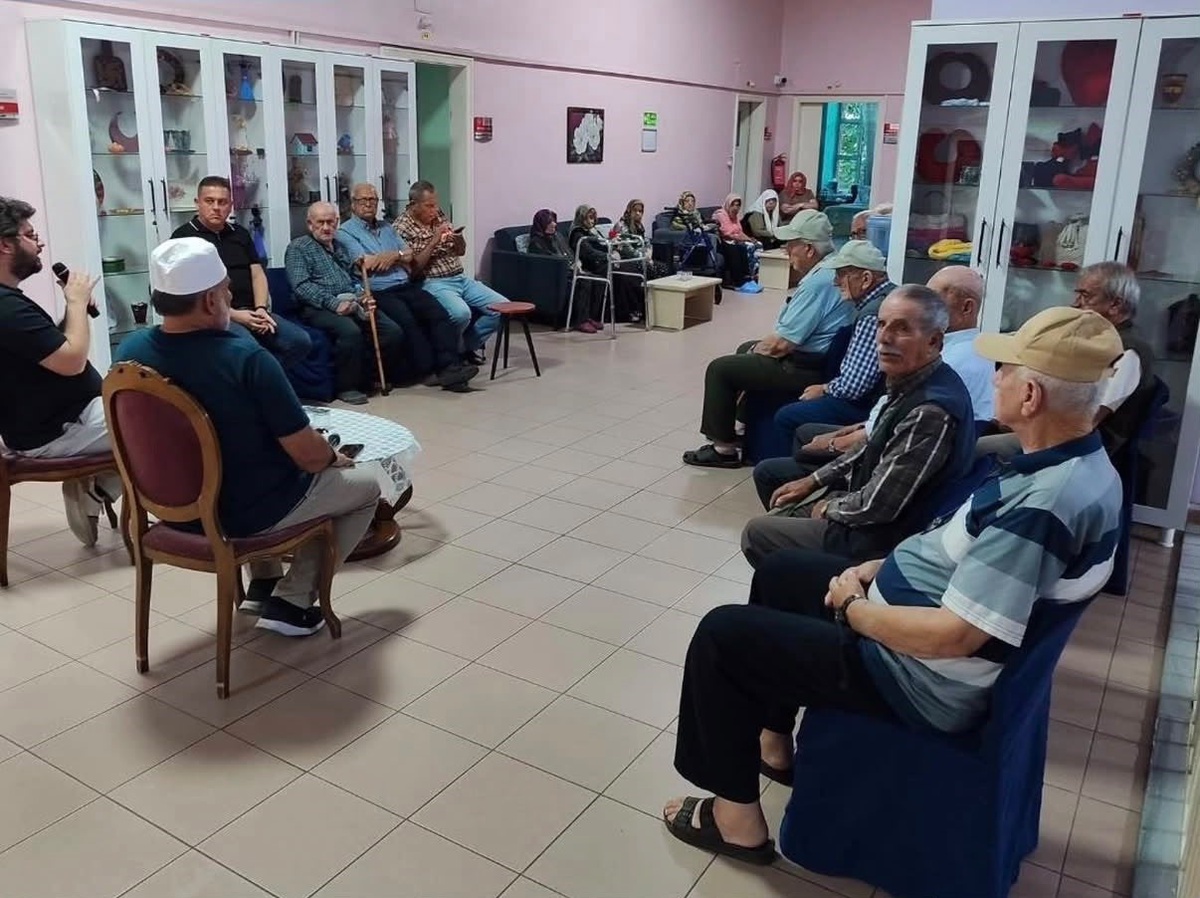 Kırklareli'nde Mevlid Kandili Programı
