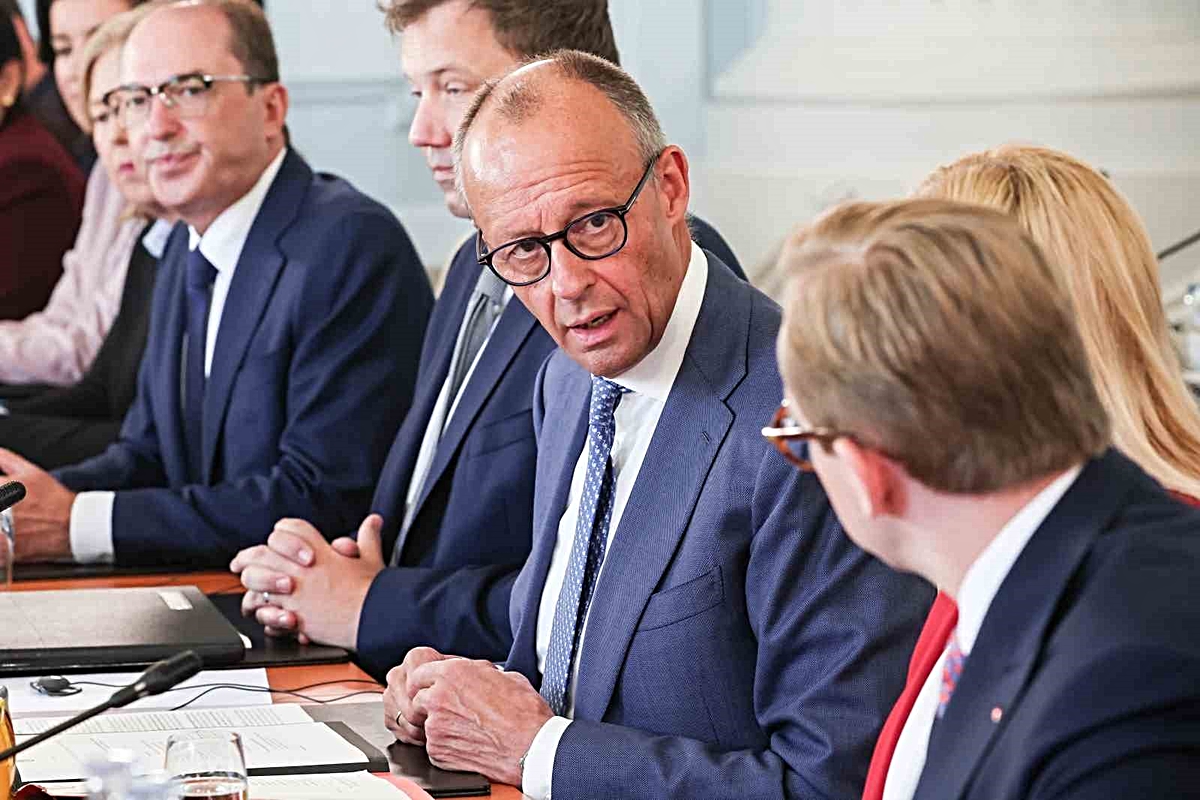 Leipzig Havalimanı'nda İHA ve Patlayıcı Bulundu