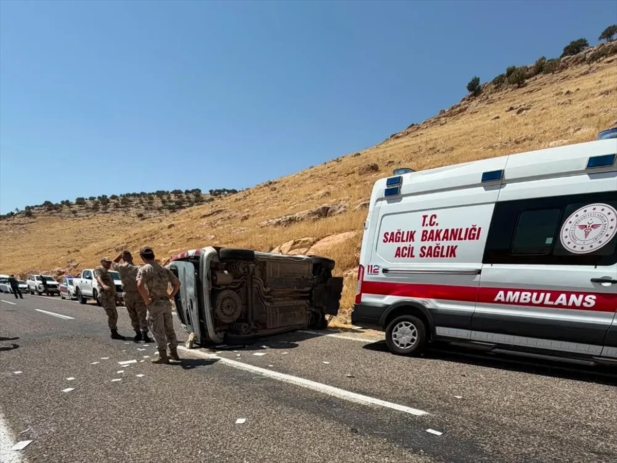 Nusaybin'de Trafik Kazası: 1 Ölü, 1 Yaralı