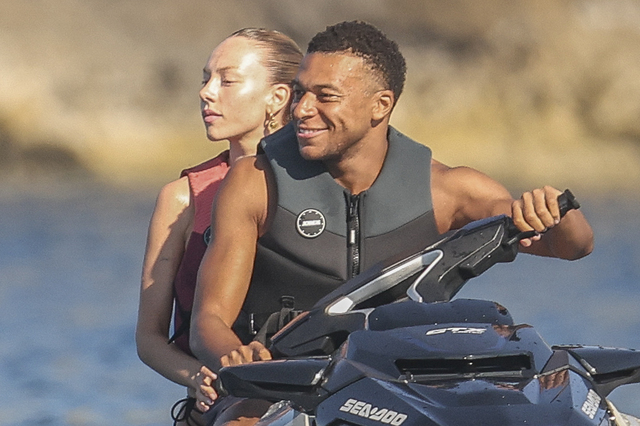 Mbappe'nin sevgilisinin görüntüleri ortalığı karıştırdı! Gerçek sonradan ortaya çıktı
