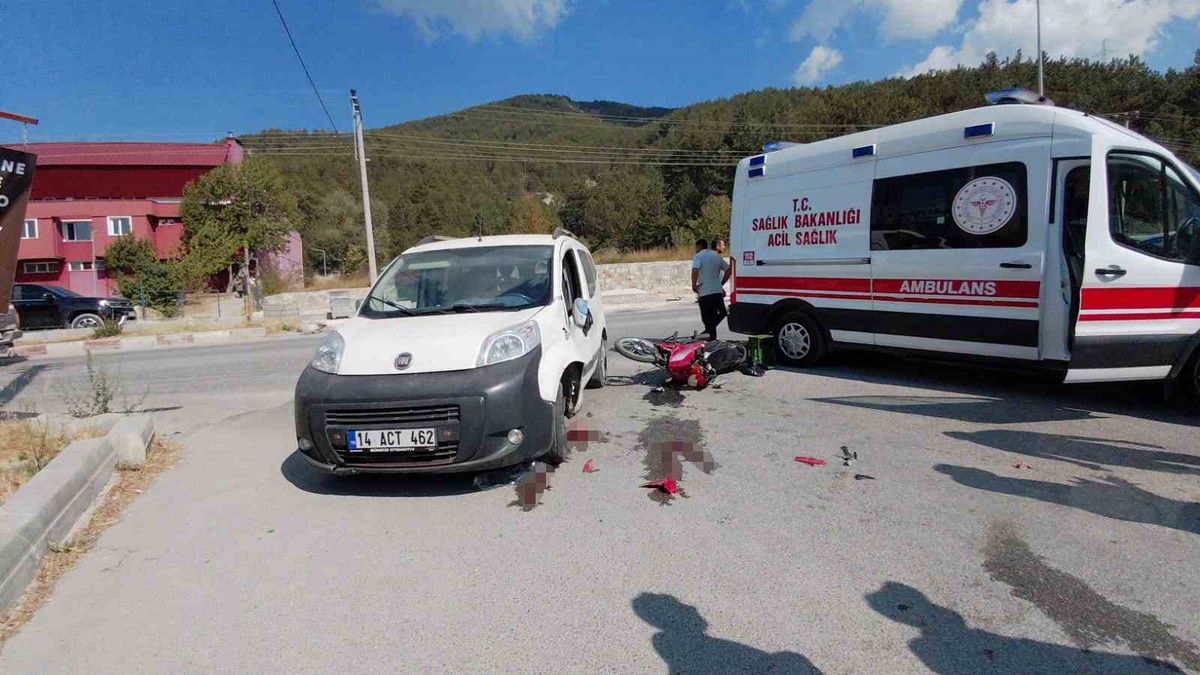 Bolu'da Trafik Kazası: Motosiklet Sürücüsü Ağır Yaralı