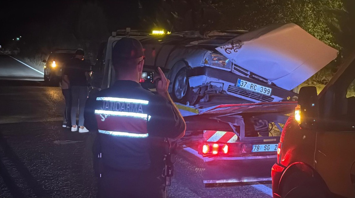 Safranbolu'da Takla Atan Araçta Sürücü Yaralandı