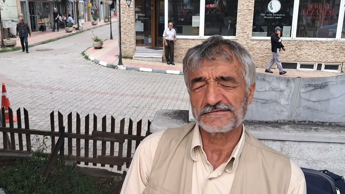 Şavşat'ta Emeklilerin Geçim Zorluğu