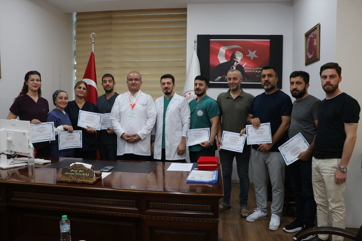 Siirt\'te İlk Aort Kapağı Değişimi Yapıldı