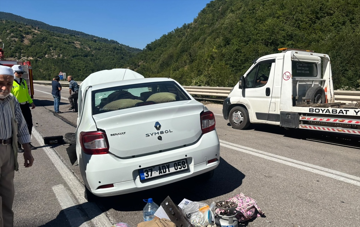 Sinop'ta Trafik Kazası: 6 Yaralı