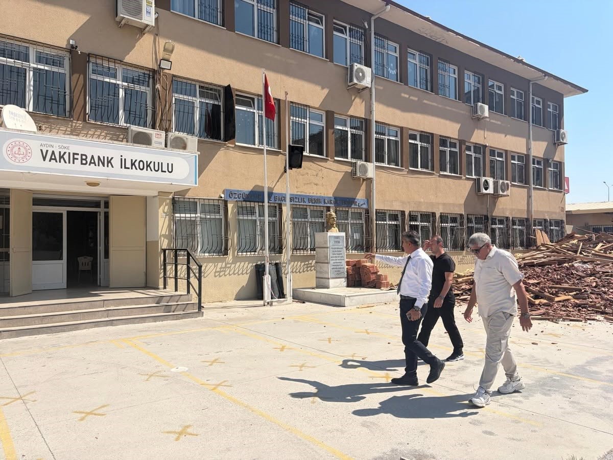 Söke'de Okullarda Tadilat Çalışmaları Devam Ediyor