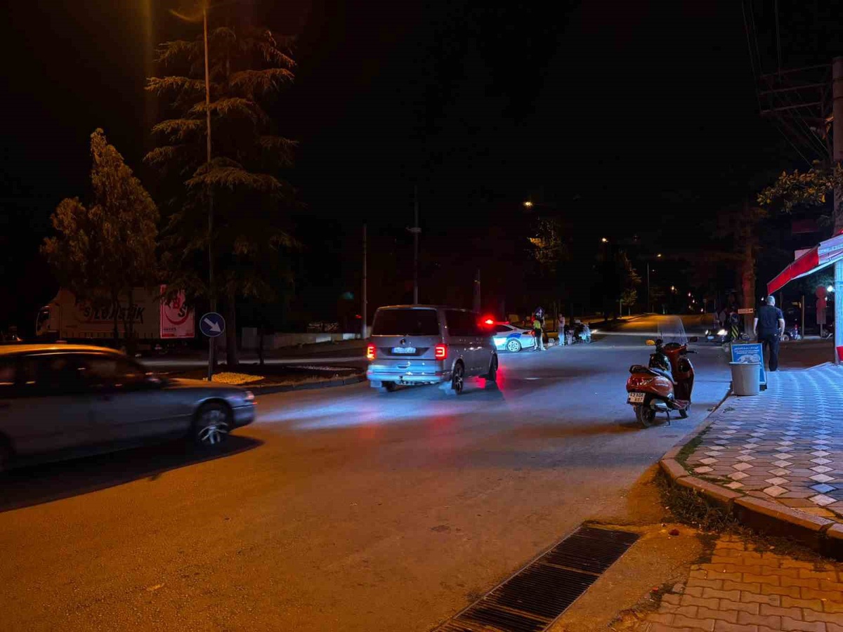 Tavşanlı'da motosiklet kazası: 2 yaralı