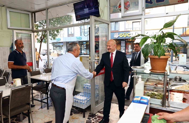 Vali Küçük Esnaf Ziyareti Gerçekleştirdi