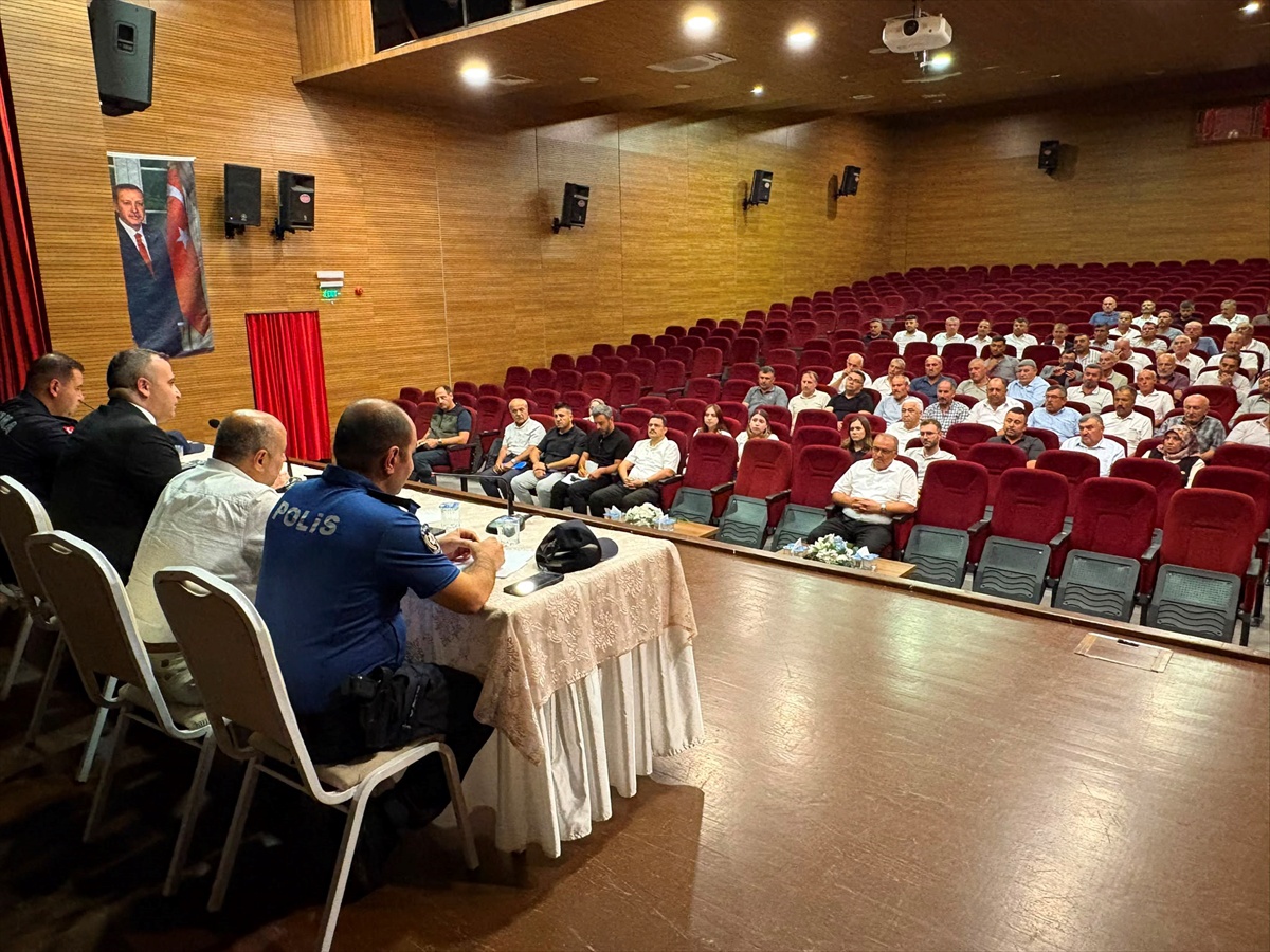 Vezirköprü'de Muhtarlar İstişare Toplantısı