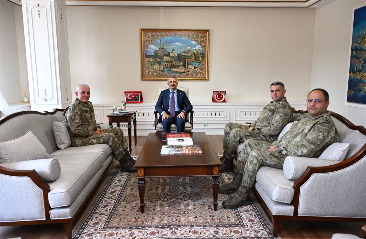 Gazi Tümgeneral Ala, Edirne Valisi'ni Ziyaret Etti