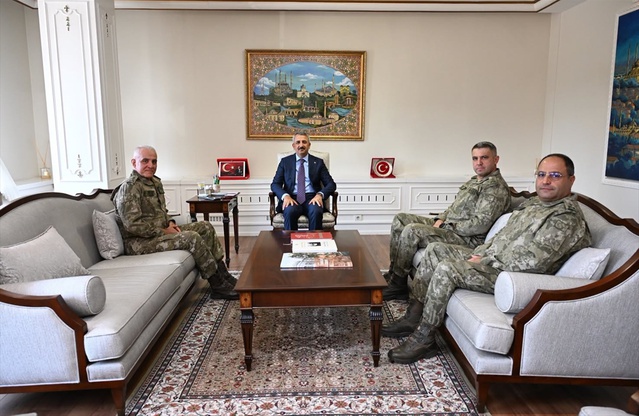 Gazi Tümgeneral Ala, Edirne Valisi'ni Ziyaret Etti