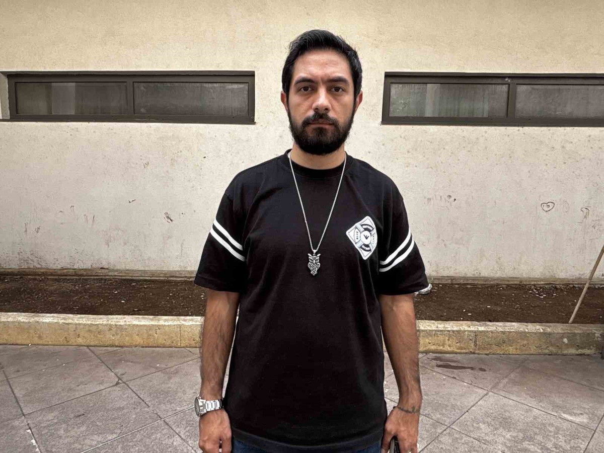 Adana'da Motosiklet Çarpıp Kaçtı