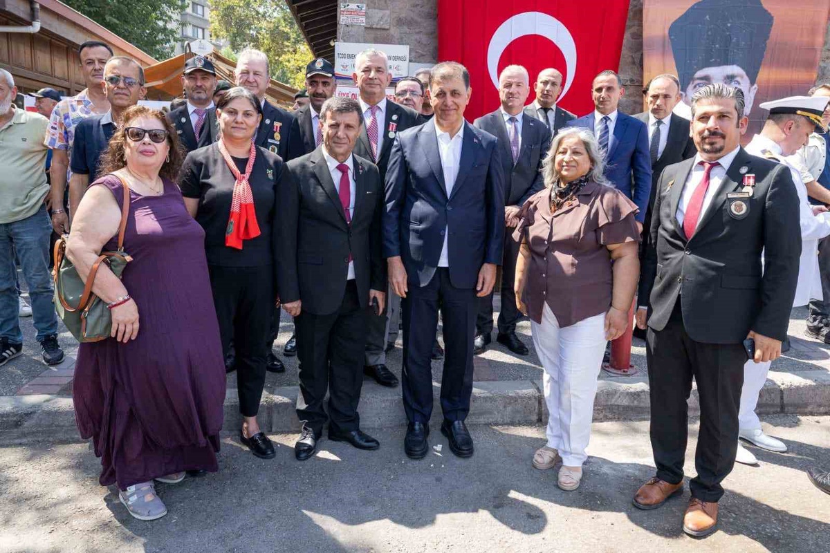 Başkan Tugay: Şehit aileleri ve gaziler baş tacımız