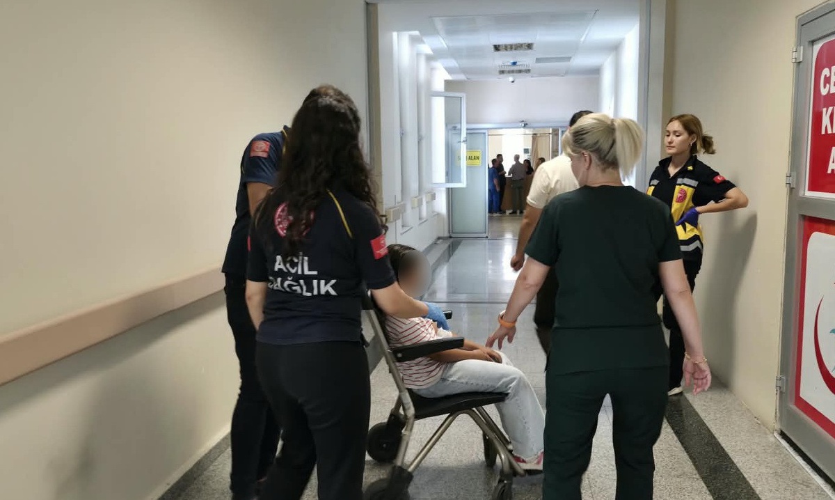 Adıyaman'da Bisiklet-Camide Kaza: 2 Çocuk Yaralı