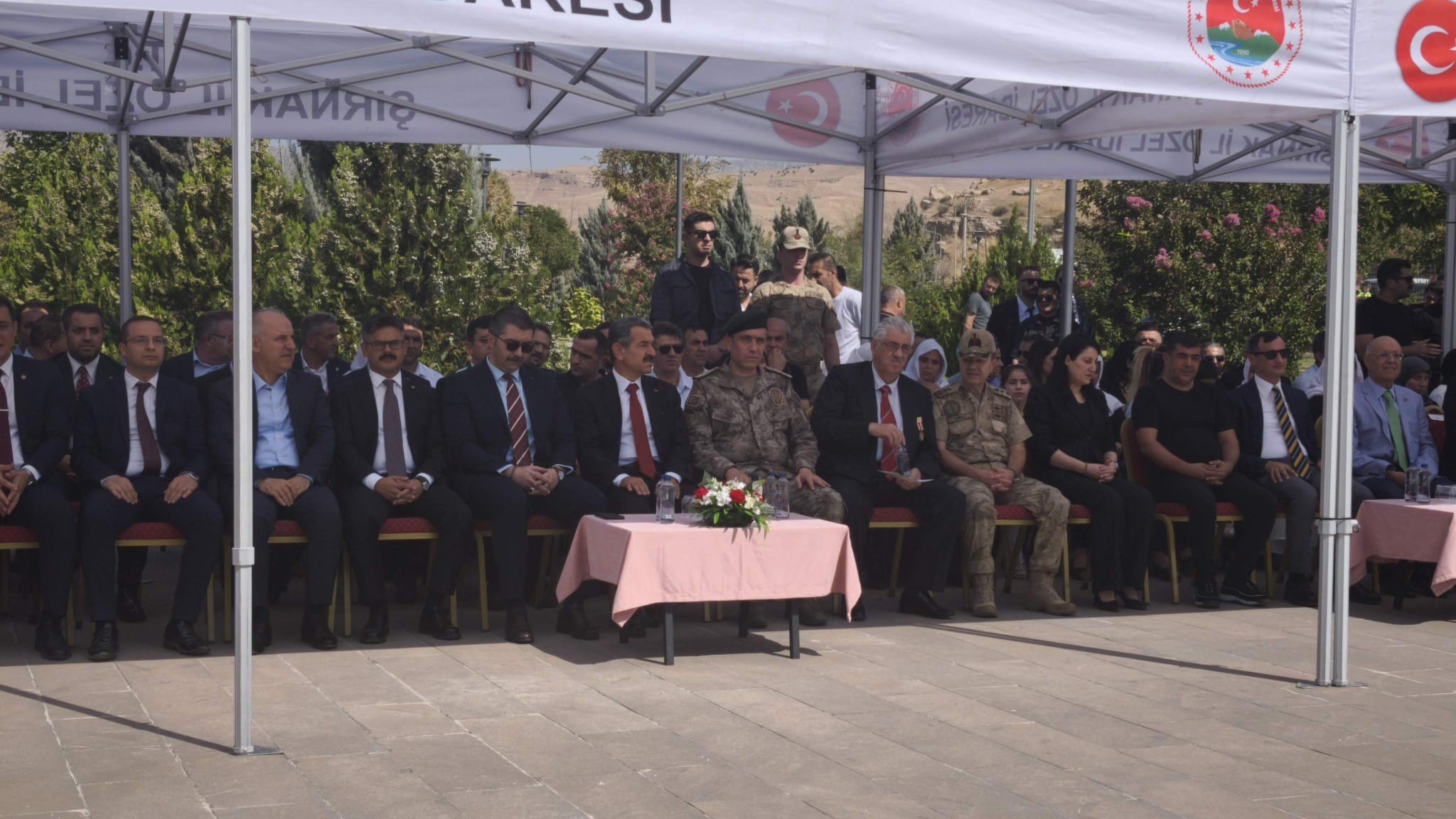 Cizre'de 12 Şehit Polis Anma Töreniyle Yad Edildi