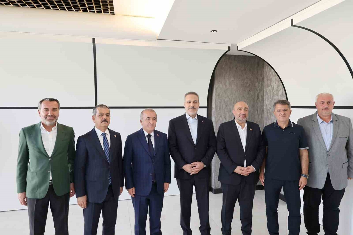 Fidan'dan YPG/SDG Açıklaması: Pratikte de Olumlu