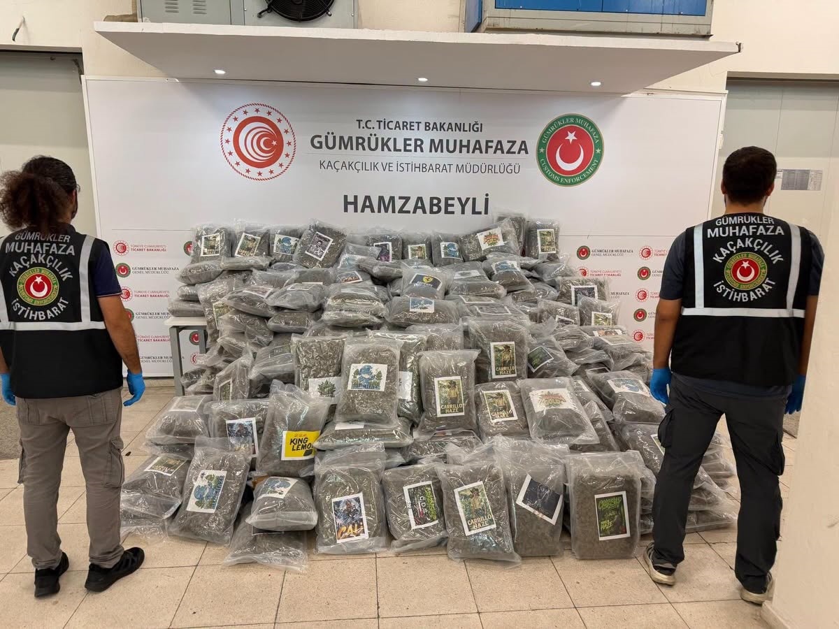 Edirne sınırında 287 kilo esrar ele geçirildi