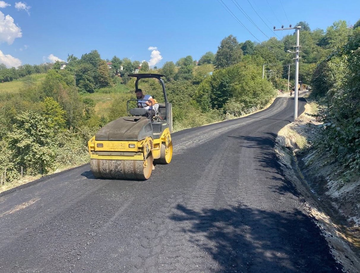 Düzce'de Grup Yolu Çalışmaları Tamamlandı