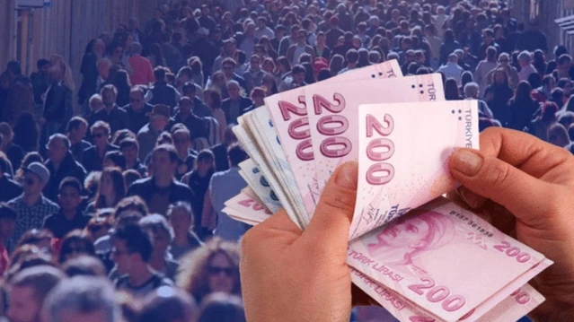 Memur ve Emekliler 2027 Maaş Artışını Bekliyor