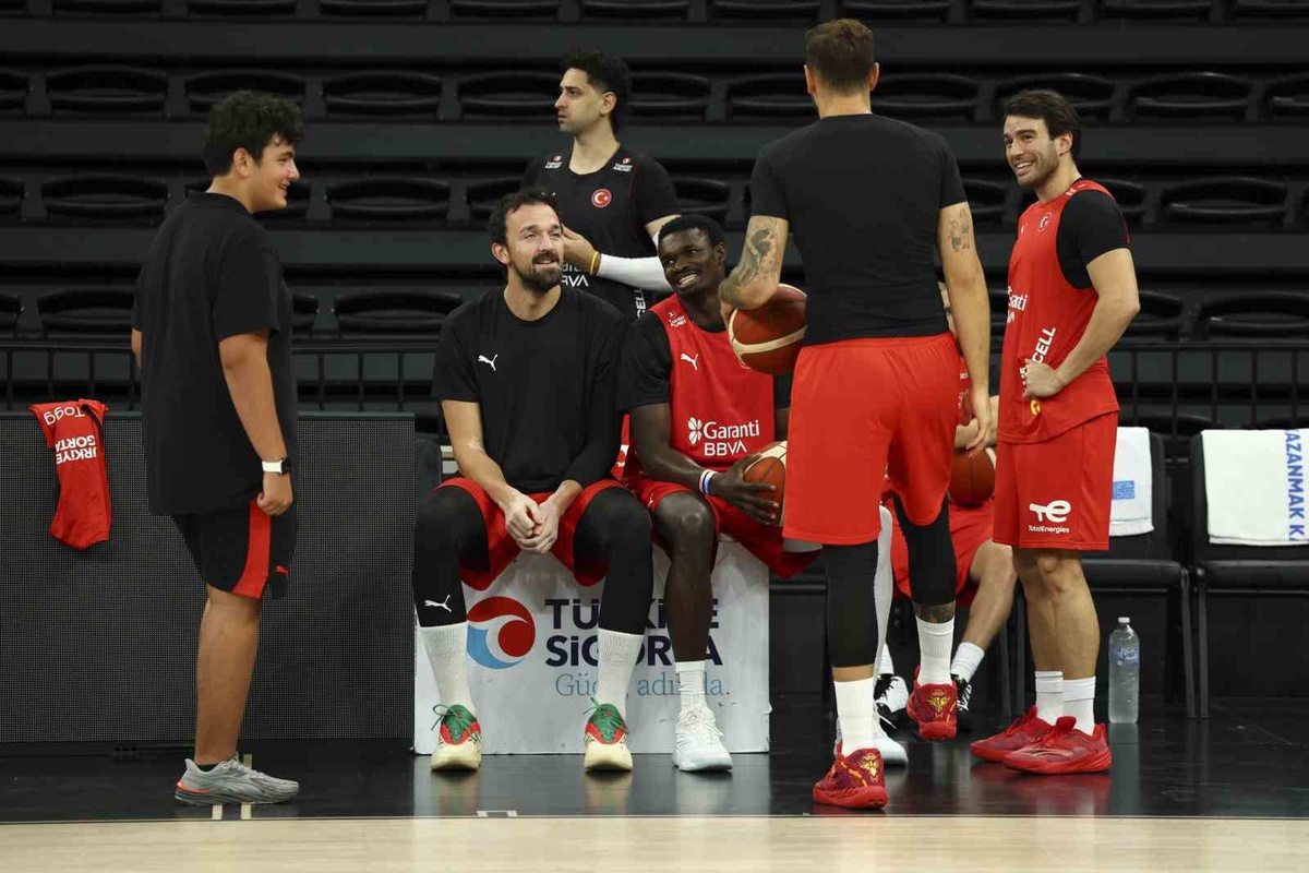 A Milli Basketbol Takımı Litvanya Maçına Hazırlanıyor