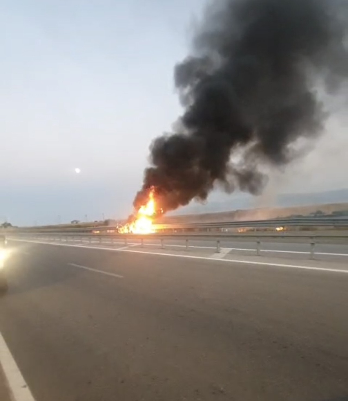 Araç Yangını Muş-Bingöl Karayolunda