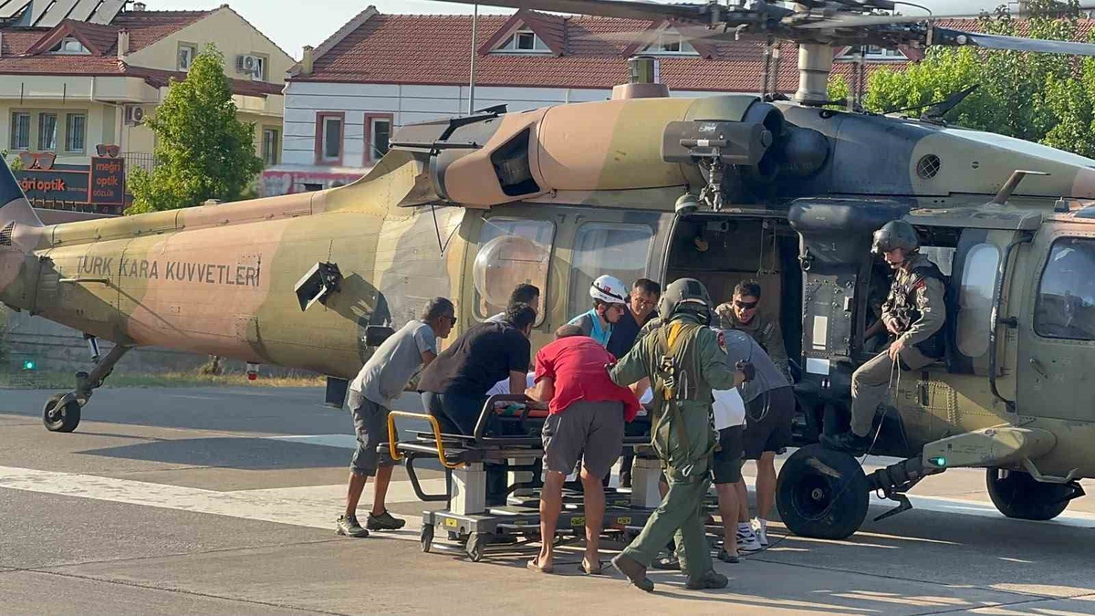 Fethiye'de Yamaç Paraşütü Kazası: 2 Ölü